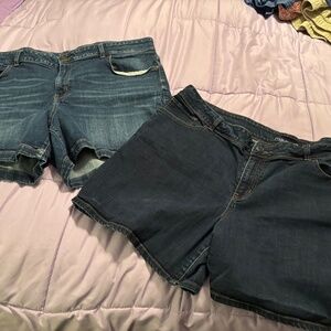 2 Pairs Women’s Maurice’s Shorts Size 24